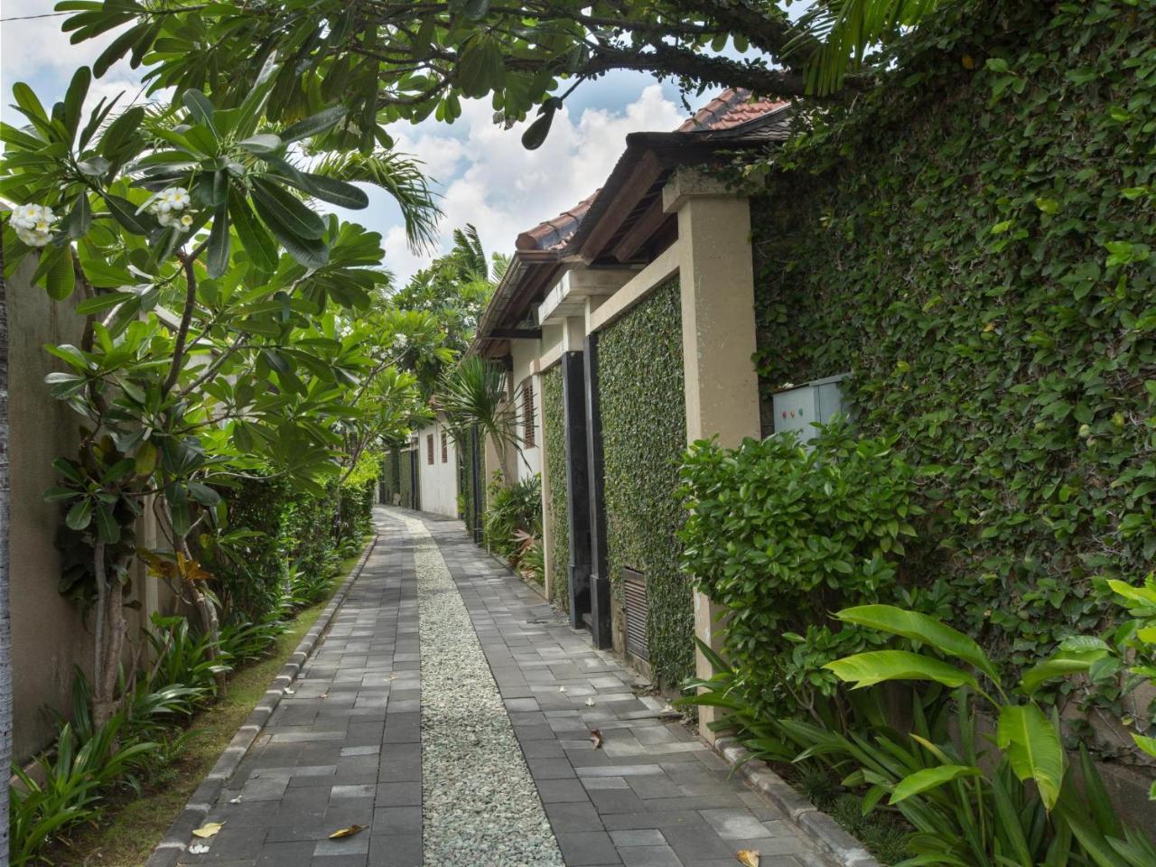 Disini Luxury Spa Villas-Chse Certified Seminyak Kültér fotó